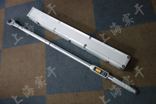 數(shù)顯扭力扳手